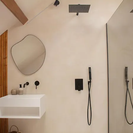 Casa Maleiwa Villa *